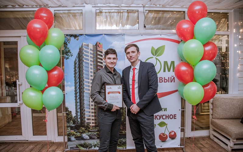 С НАШИМИ ПАРТНЕРАМИ